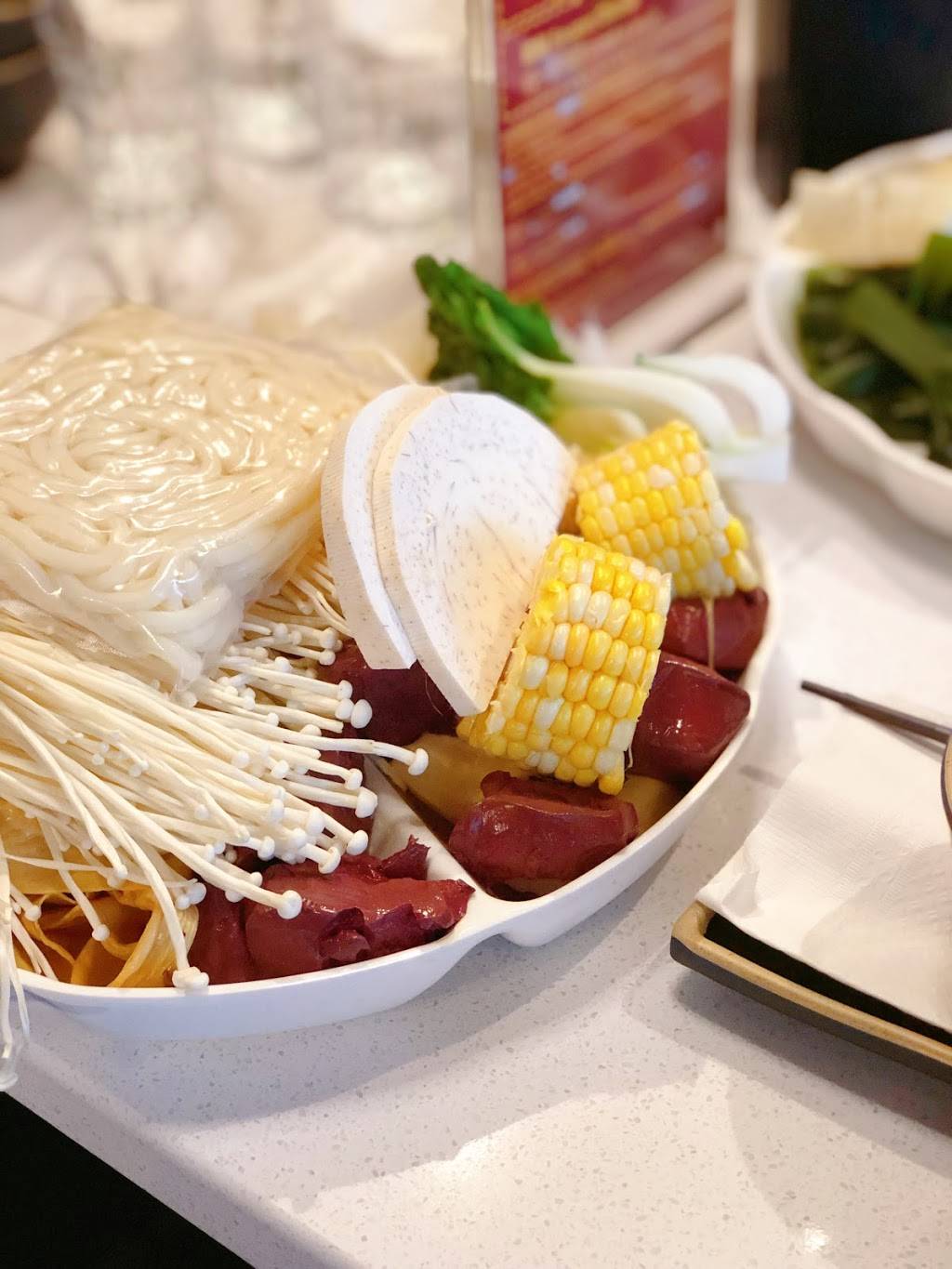 Première Fondue | restaurant | 7209 Boulevard Taschereau #109, Brossard, QC J4Y 1A1, Canada | 4509263677 OR +1 450-926-3677