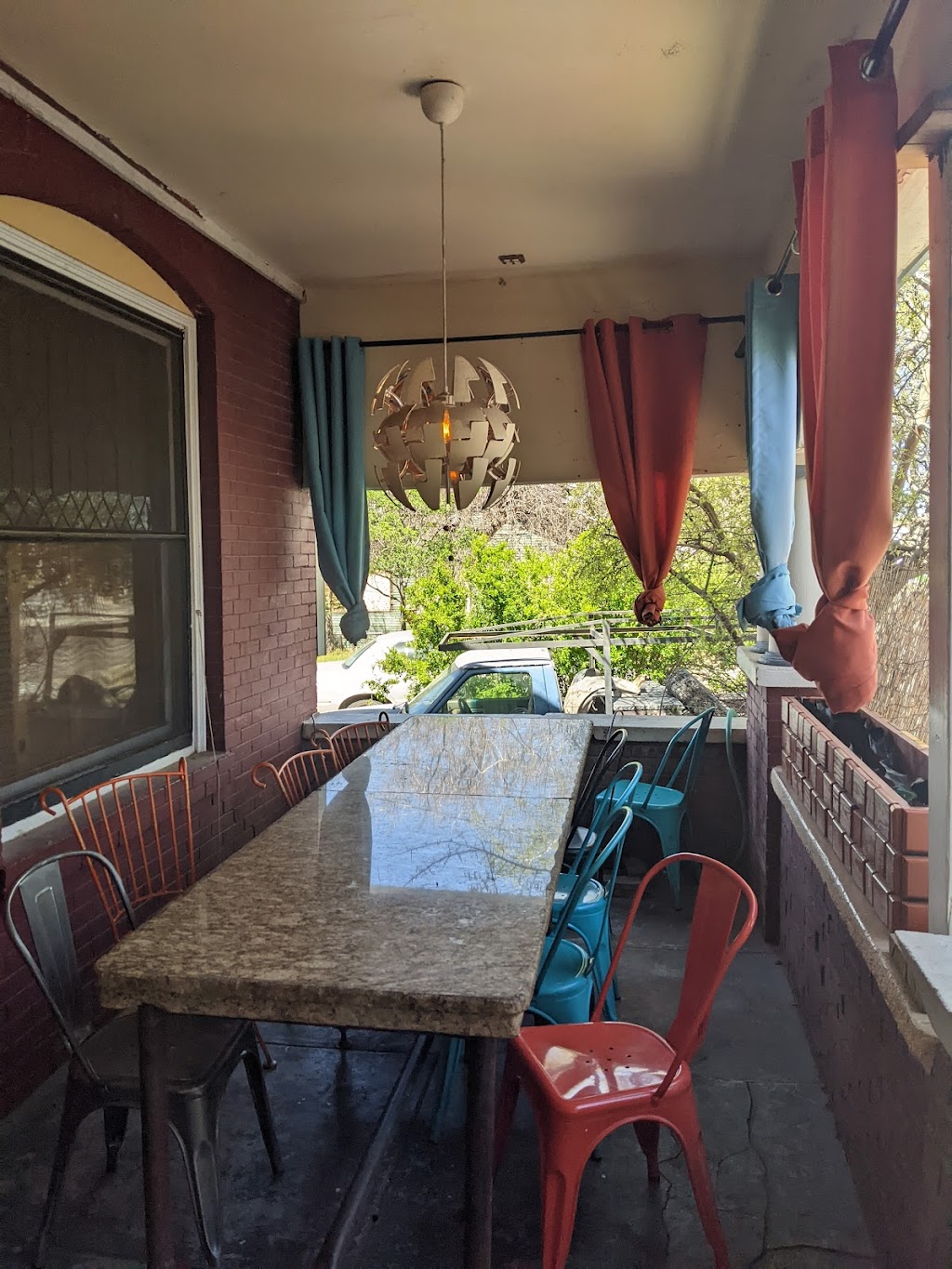 Nurd Berger | restaurant | 420 S Hill St, Globe, AZ 85501, USA | 4803160882 OR +1 480-316-0882