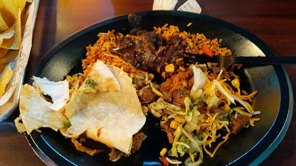 Tijuana Flats | restaurant | 2560 FL-50 #101, Clermont, FL 34711, USA | 3522426561 OR +1 352-242-6561