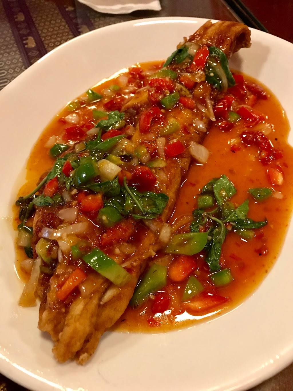 Siam Terrace | restaurant | 212 W Main St, Urbana, IL 61801, USA | 2173678424 OR +1 217-367-8424