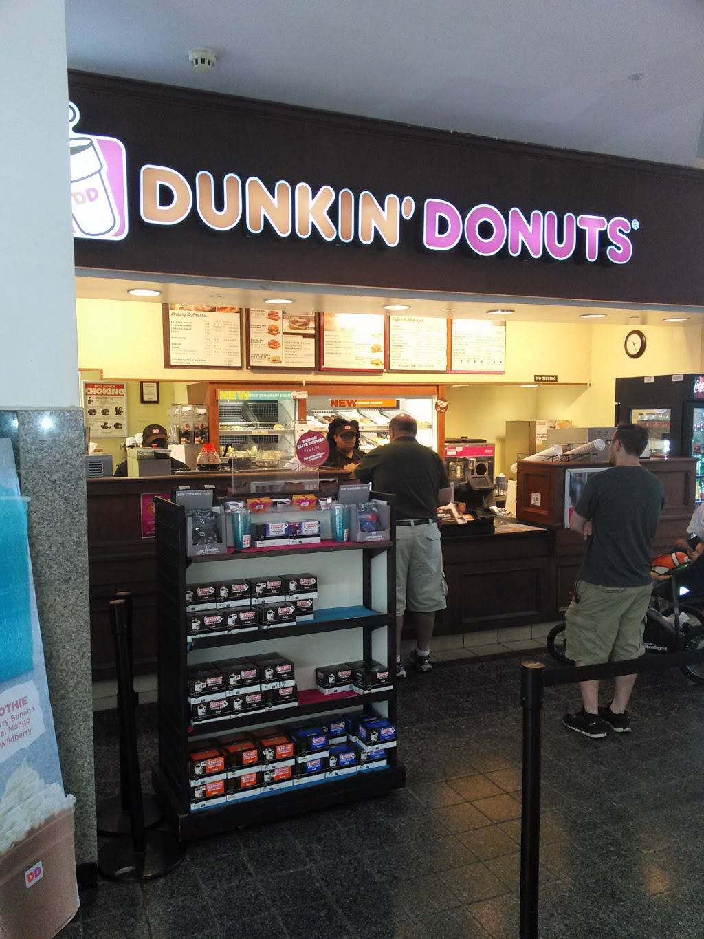 Dunkin | bakery | 9520 Carousel Ctr. Dr Carousel Mall, Unit 9520, Syracuse, NY 13290, USA | 3154760747 OR +1 315-476-0747