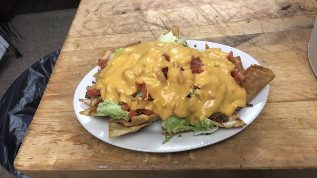 Uncles Nolans Diner | restaurant | 320 Main St, Galva, IL 61434, USA | 3099323472 OR +1 309-932-3472