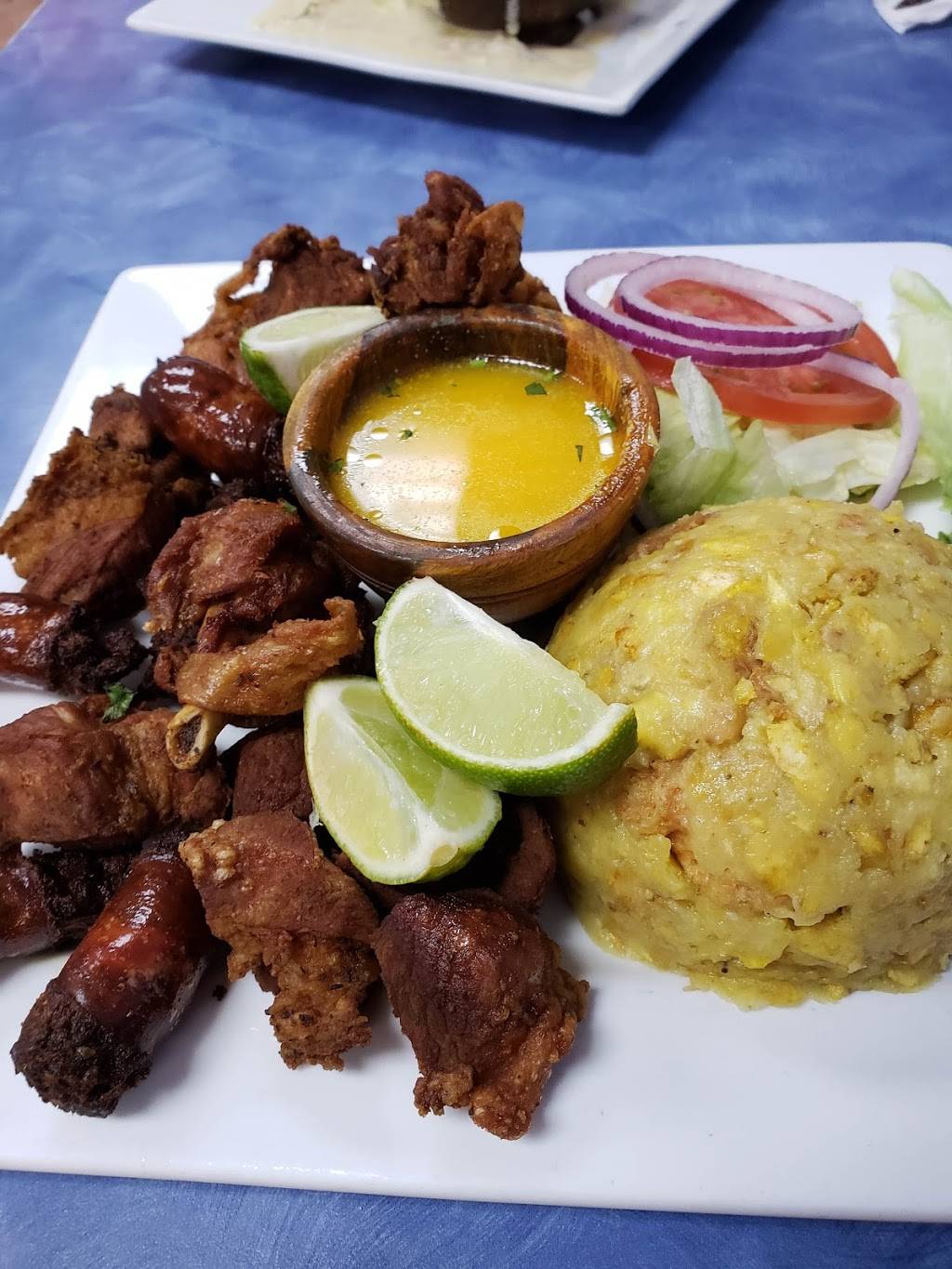 Chimiking Restaurant | restaurant | 2100 Whisper Lakes Blvd, Orlando, FL 32837, USA | 4078567774 OR +1 407-856-7774