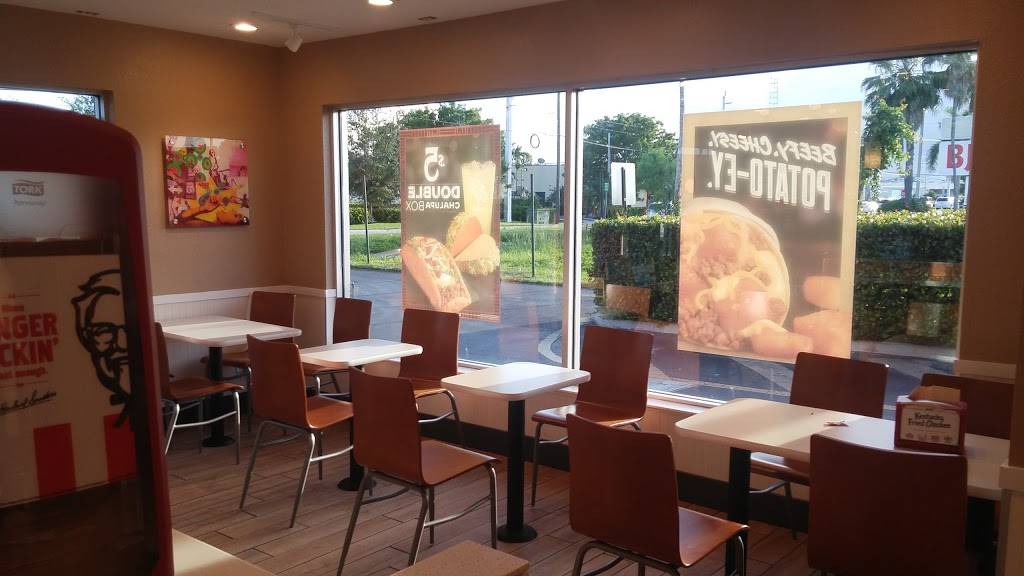 KFC | restaurant | 8001 NW 95th St, Hialeah Gardens, FL 33016, USA | 3058288556 OR +1 305-828-8556