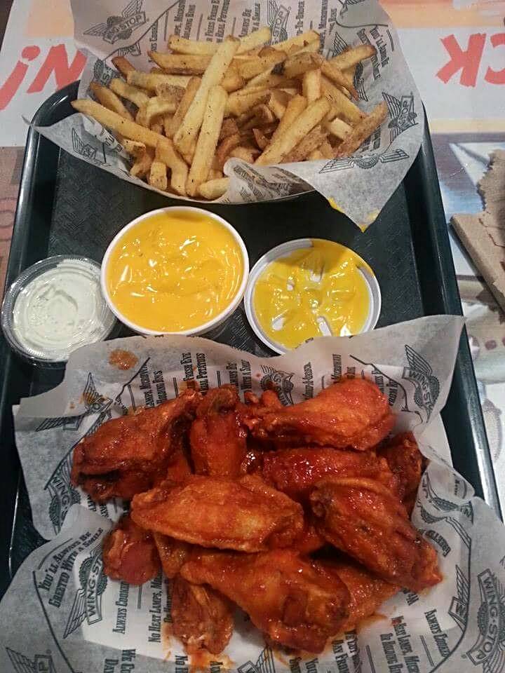 Wingstop | restaurant | 4041 E Thomas Rd #115, Phoenix, AZ 85018, USA | 6029559464 OR +1 602-955-9464