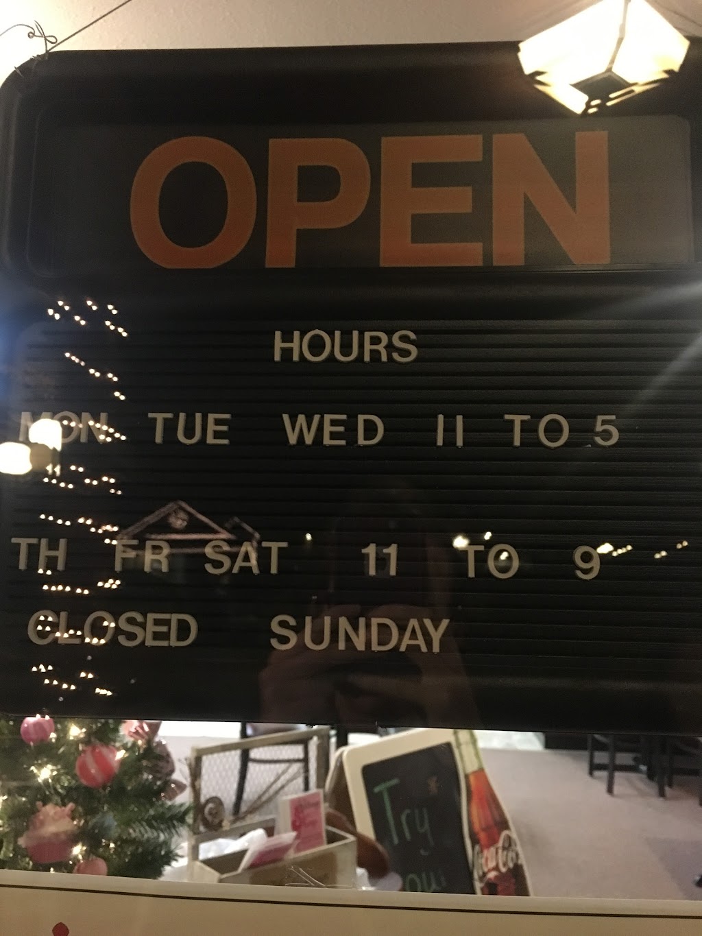 Country Village Sweet Shop | restaurant | 152 Knight Haven Cir, Star City, AR 71667, USA | 8706285473 OR +1 870-628-5473