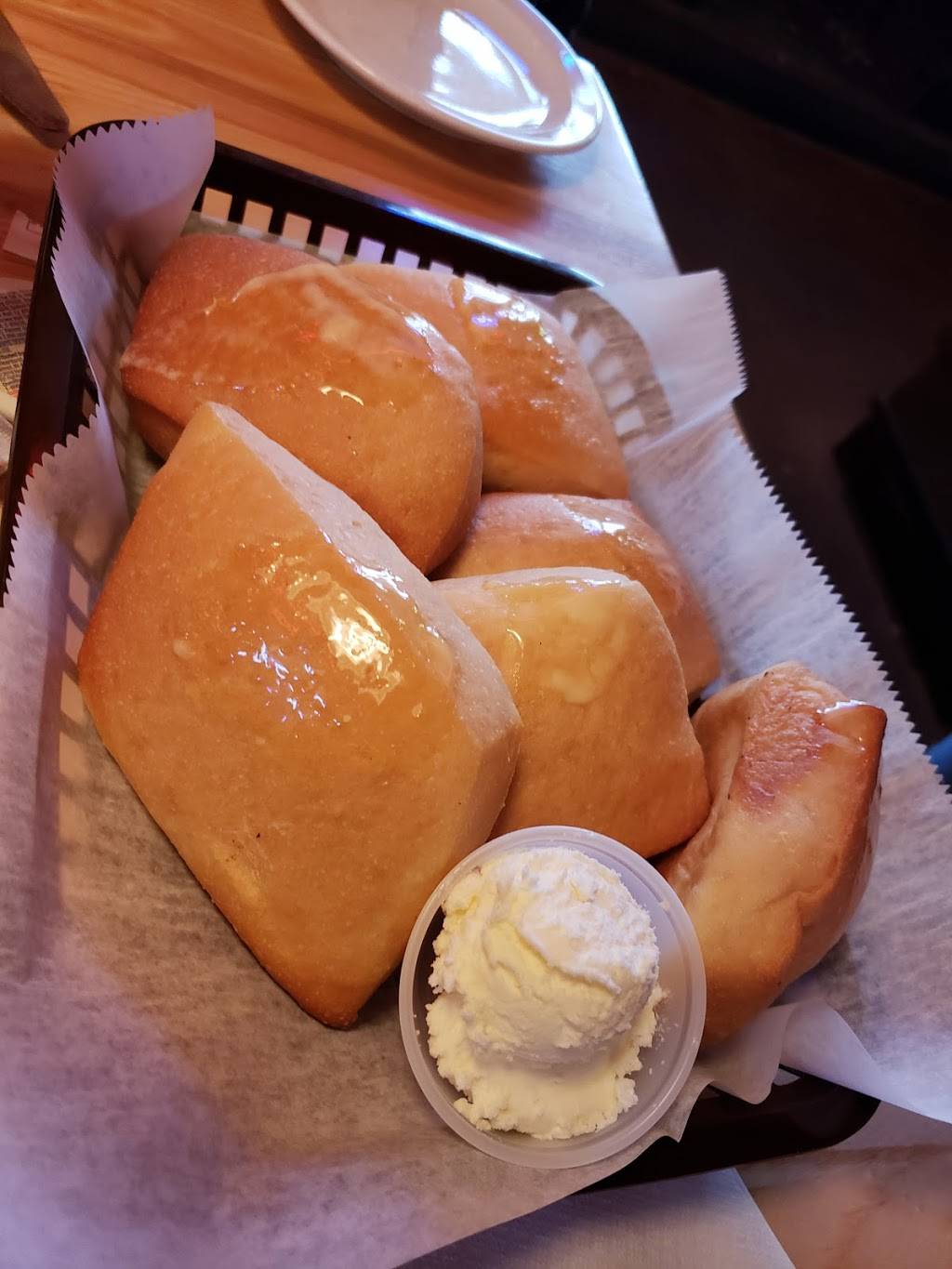 Logans Roadhouse | meal takeaway | 1000 Timber Drive East, Garner, NC 27529, USA | 9193299340 OR +1 919-329-9340