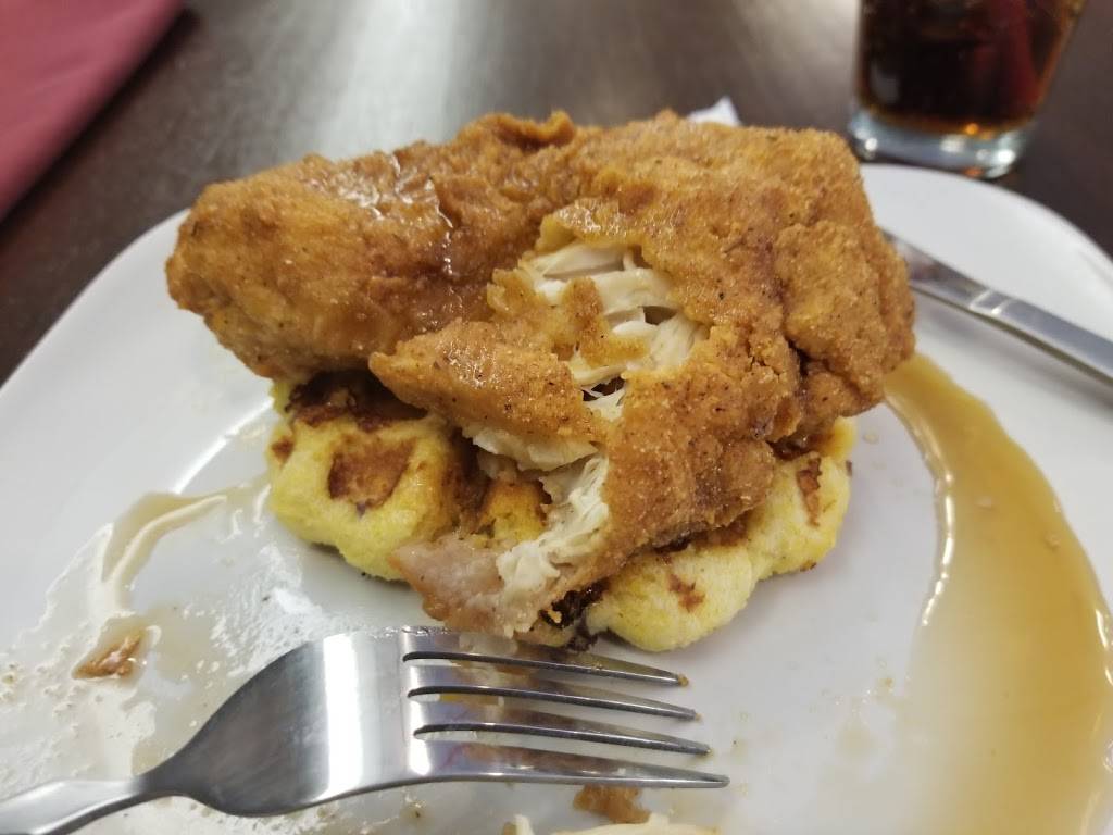 The Elements @ The Quarrier Diner | restaurant | 1022 Quarrier St, Charleston, WV 25301, USA | 6812655033 OR +1 681-265-5033