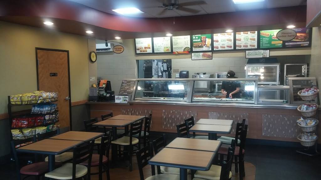 Subway | restaurant | 4005 E Southern Ave, Phoenix, AZ 85042, USA | 6023545107 OR +1 602-354-5107