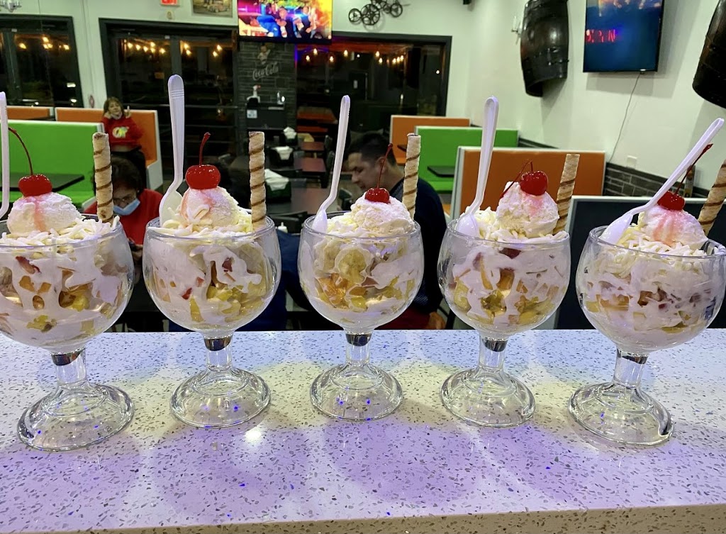 JK Fast Food and Fruit | restaurant | 7794 NW 44th St, Lauderhill, FL 33351, USA | 7547797553 OR +1 754-779-7553