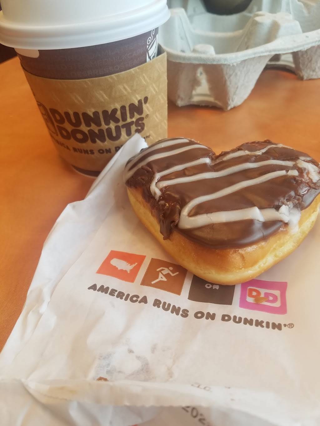 Dunkin | bakery | 6790 SW 8th St, Miami, FL 33144, USA | 3053303767 OR +1 305-330-3767