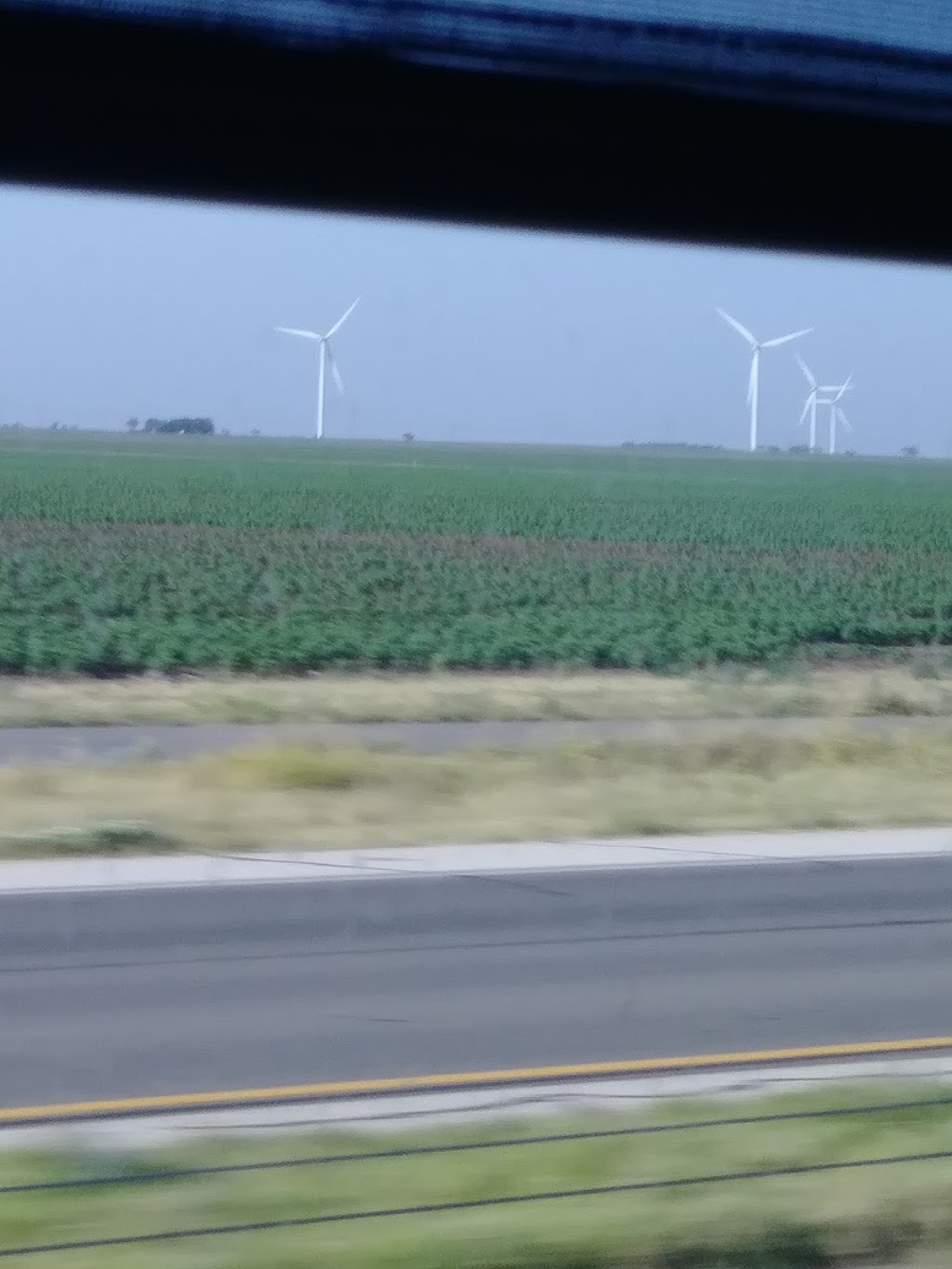 235 Travel Stop & Truck Center | restaurant | 12825 S, I-20, Roscoe, TX 79545, USA | 3252440330 OR +1 325-244-0330