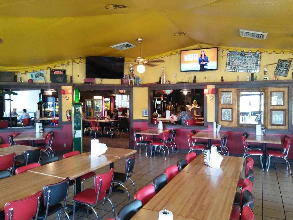 Fuddruckers | restaurant | 7802 Orangethorpe Ave, Buena Park, CA 90621, USA | 7147398801 OR +1 714-739-8801