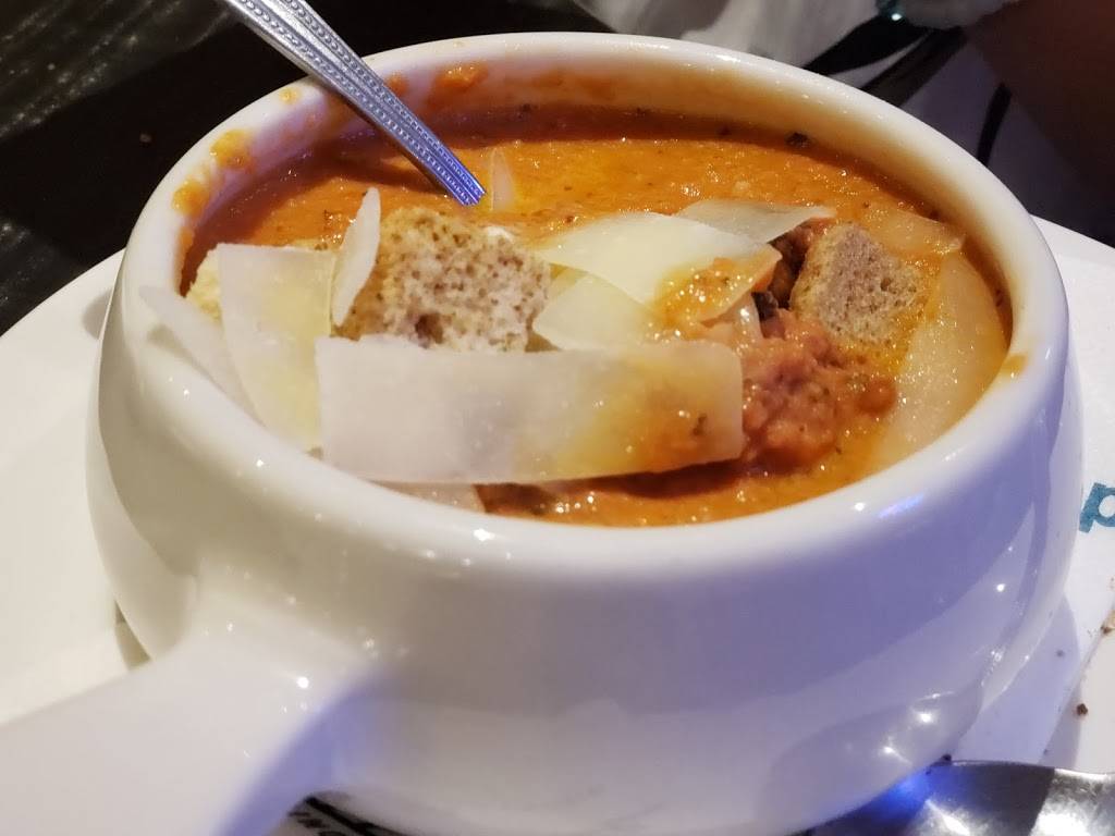 The Lodge Diner | restaurant | 2901 Grand River Ave, Detroit, MI 48201, USA | 8667829622 OR +1 866-782-9622