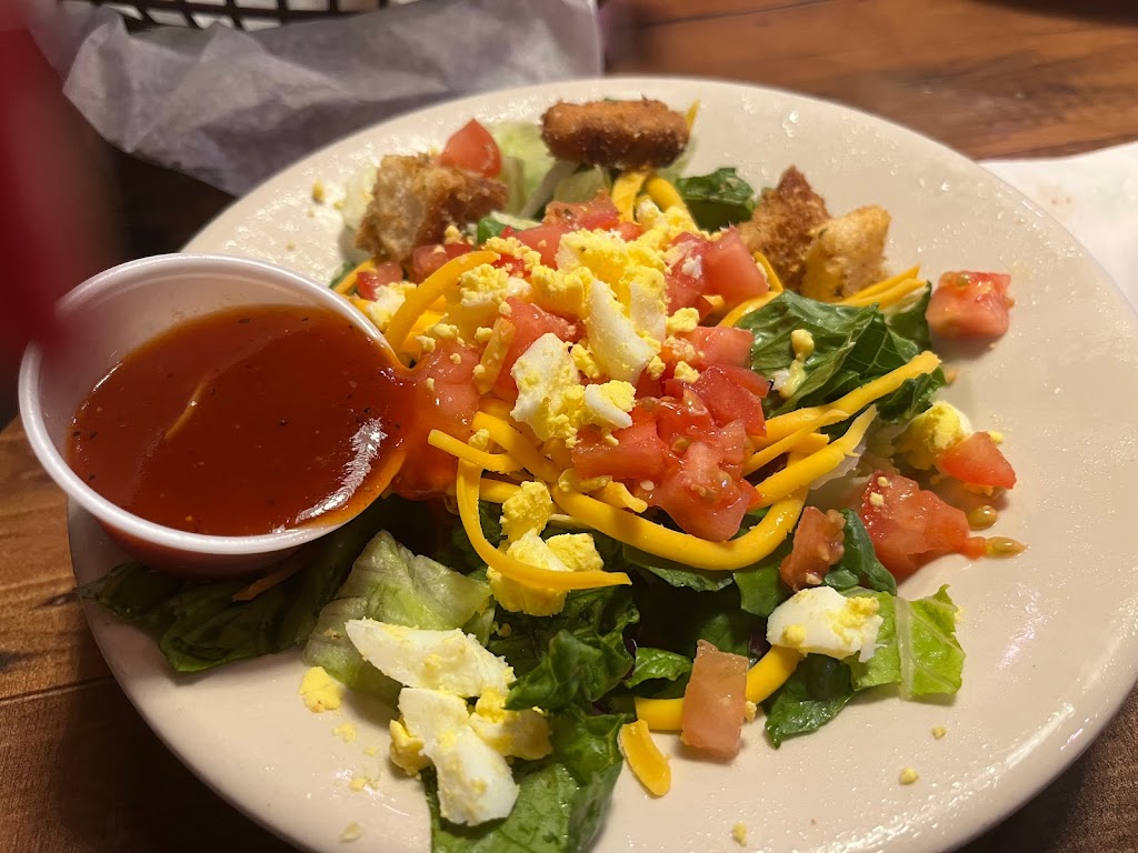 Texas Roadhouse | restaurant | 1489 W Broadwick Pl, Oak Creek, WI 53154, USA | 4146762022 OR +1 414-676-2022