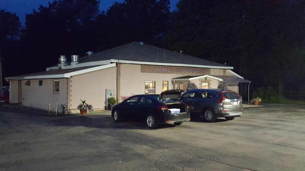 Three Star Family Restaurant | restaurant | 10770 Main St, North Collins, NY 14111, USA | 7163373872 OR +1 716-337-3872