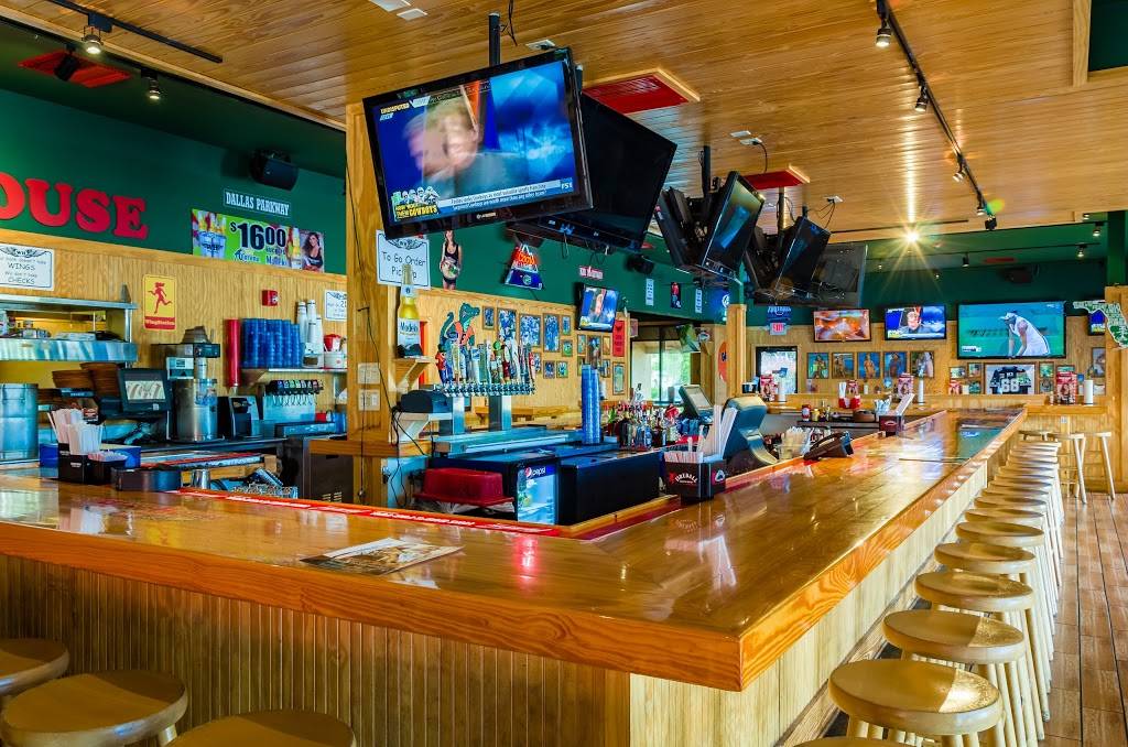 The WingHouse of Gainesville | restaurant | 3857 SW Archer Rd, Gainesville, FL 32608, USA | 3523729464 OR +1 352-372-9464