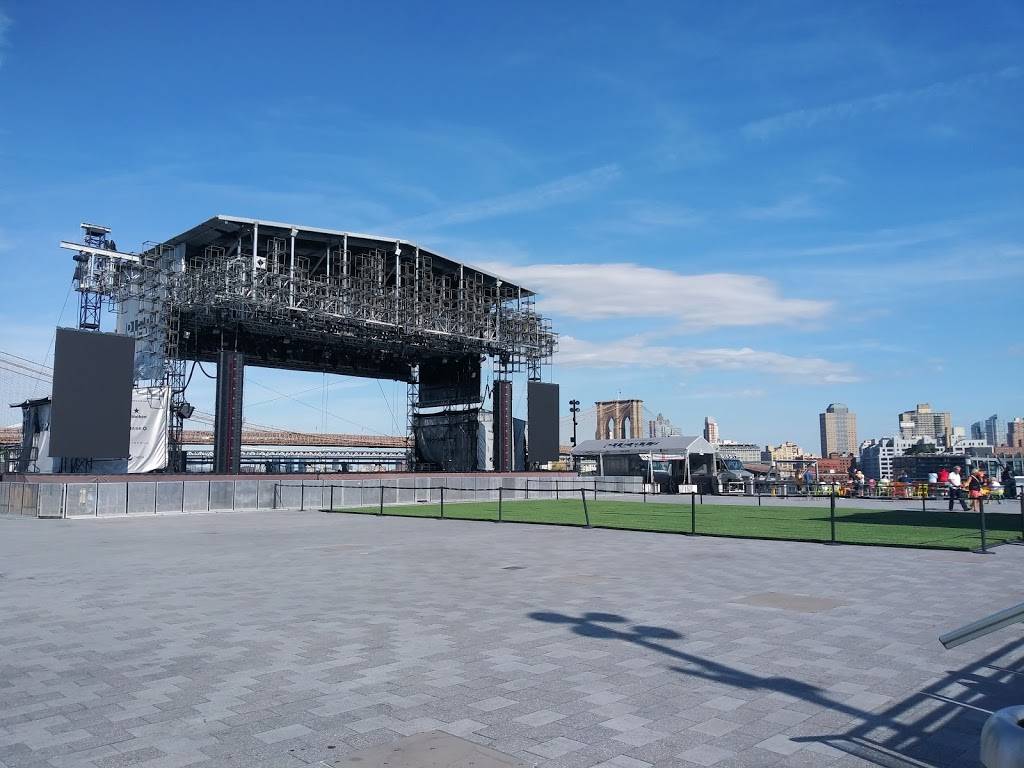 Pier 17 | restaurant | 89 South St, New York, NY 10038, USA | 2127328257 OR +1 212-732-8257