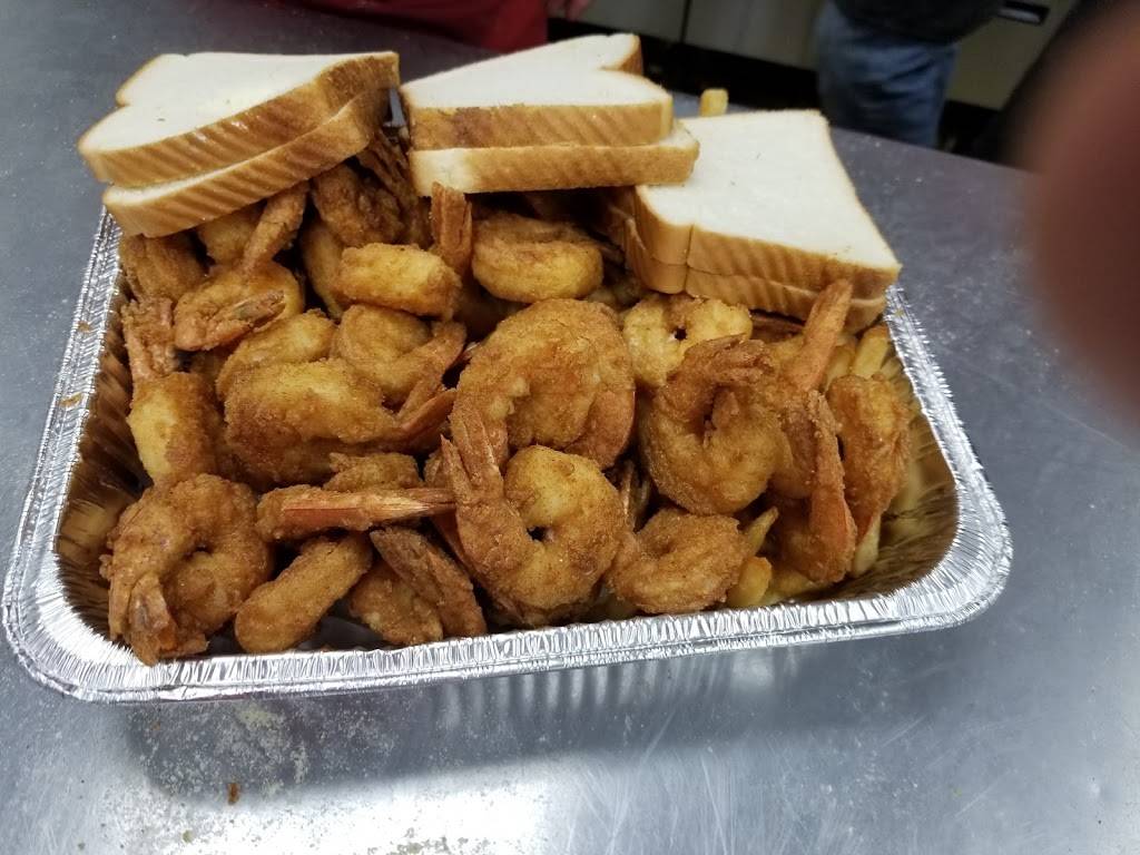 J&J Fish and Chicken | restaurant | 900 GA-138, Stockbridge, GA 30281, USA | 6784896366 OR +1 678-489-6366