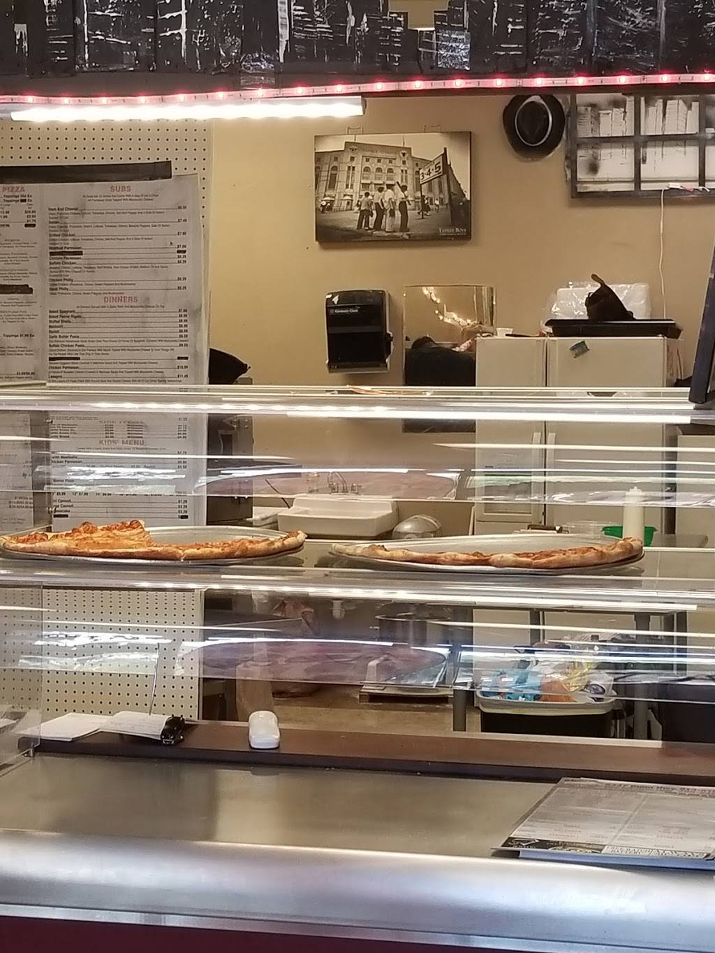 Wiseguys New York Pies | meal delivery | 5337 Gunn Hwy, Tampa, FL 33624, USA | 8135157437 OR +1 813-515-7437