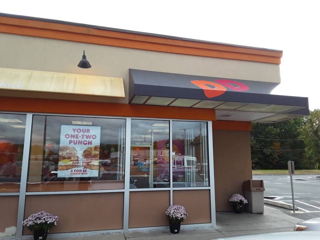 Dunkin | bakery | 650 Memorial Dr, Chicopee, MA 01020, USA | 4132687220 OR +1 413-268-7220