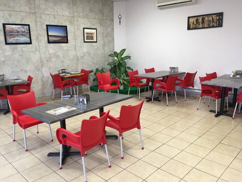 Pizzéria Papa Gérald | restaurant | 290 Route 338, Saint-Zotique, QC J0P 1Z0, Canada | 4502674777 OR +1 450-267-4777