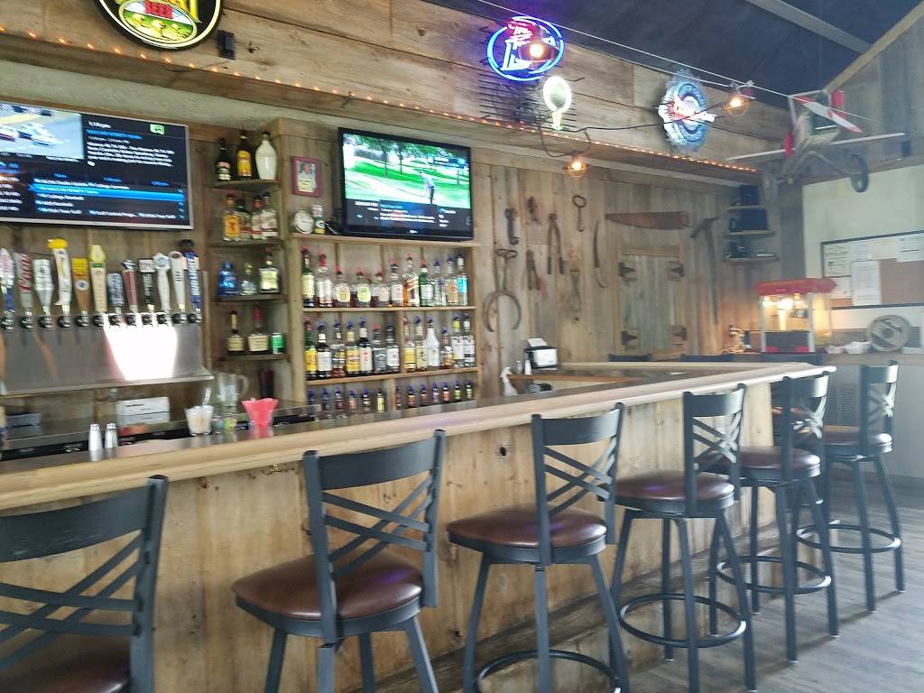 Lynns BBQ | restaurant | 1151 E Iowa St, Eldridge, IA 52748, USA | 5632859118 OR +1 563-285-9118