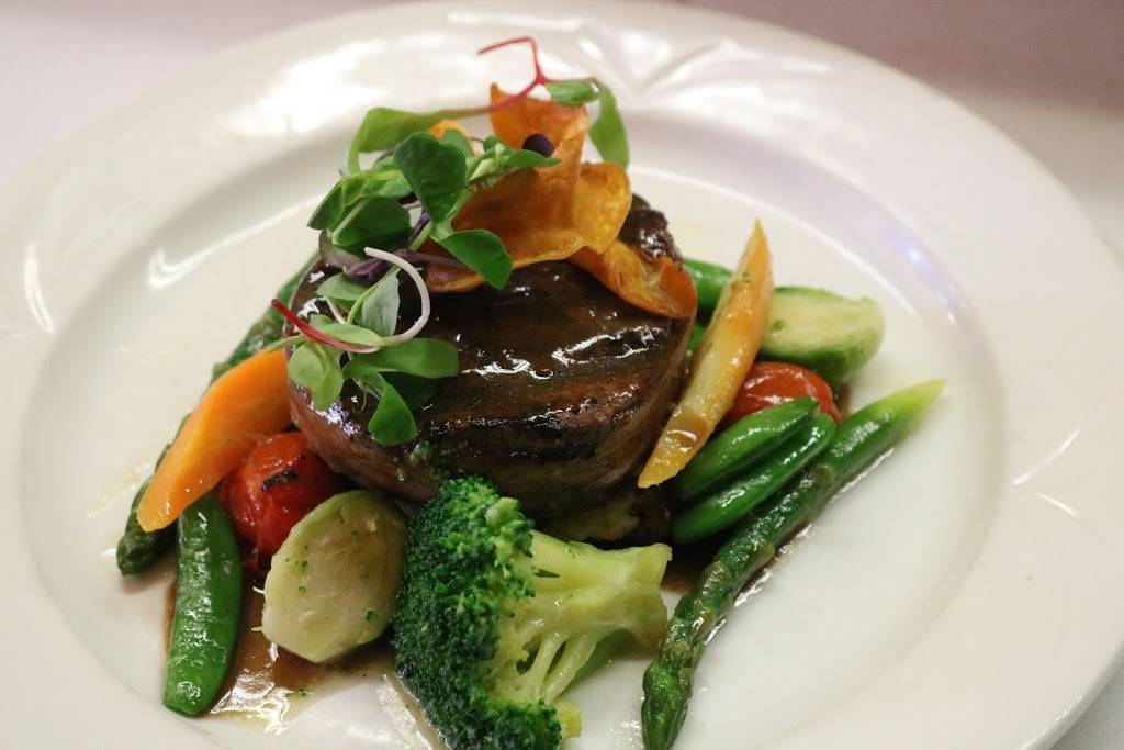 The Crazy Fox Bistro | restaurant | 135 Bayfield St, Barrie, ON L4M 3B3, Canada | 7057375000 OR +1 705-737-5000