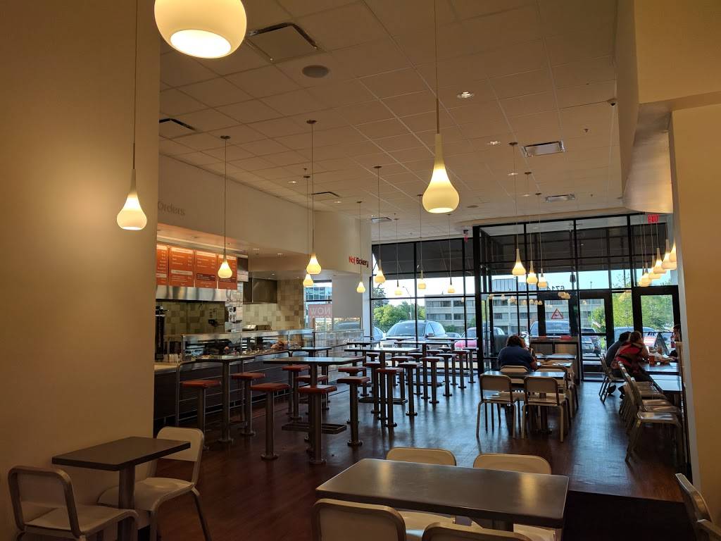 Naf Naf Grill | restaurant | 6714 Rockside Rd, Independence, OH 44131, USA | 2164158102 OR +1 216-415-8102