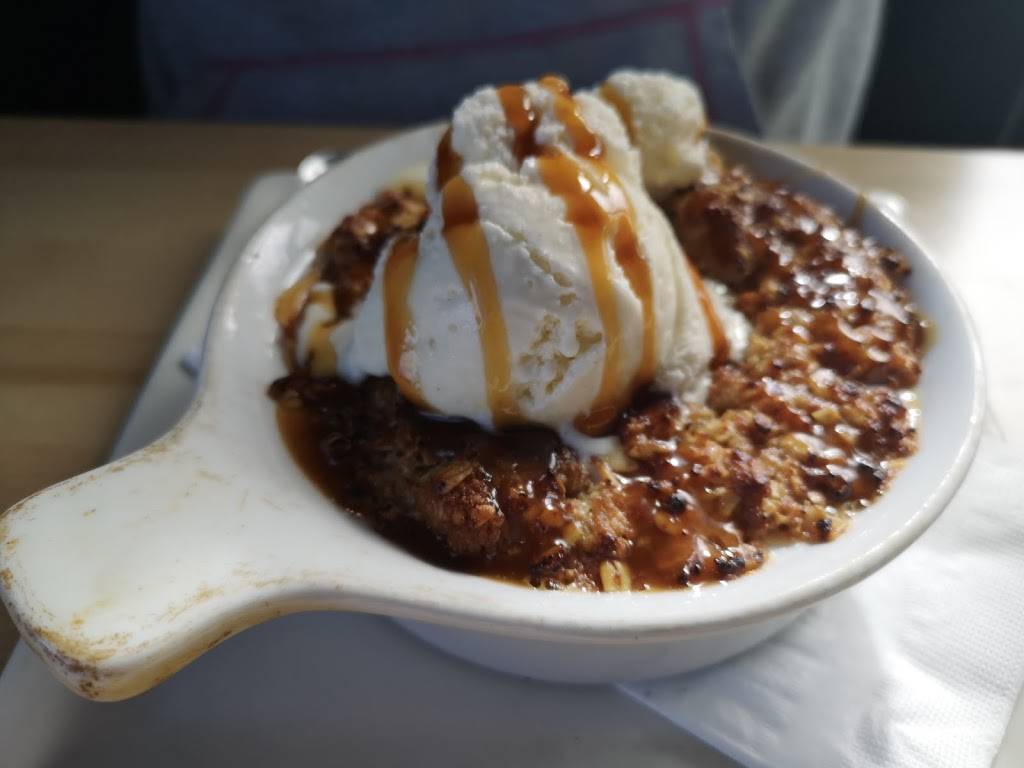 Boston Pizza | restaurant | 821 Rye St, Peterborough, ON K9J 6W9, Canada | 7057402775 OR +1 705-740-2775