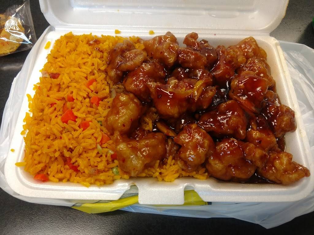 Hot Wok | restaurant | 3006 NW 13th St, Gainesville, FL 32609, USA | 3522718816 OR +1 352-271-8816