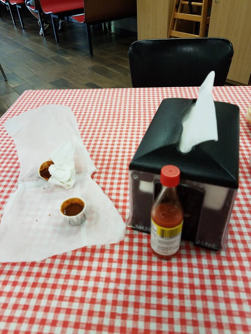 Little Pigs Bar-B-Q | restaurant | 2428 Hudson Rd, Greer, SC 29650, USA | 8642441090 OR +1 864-244-1090