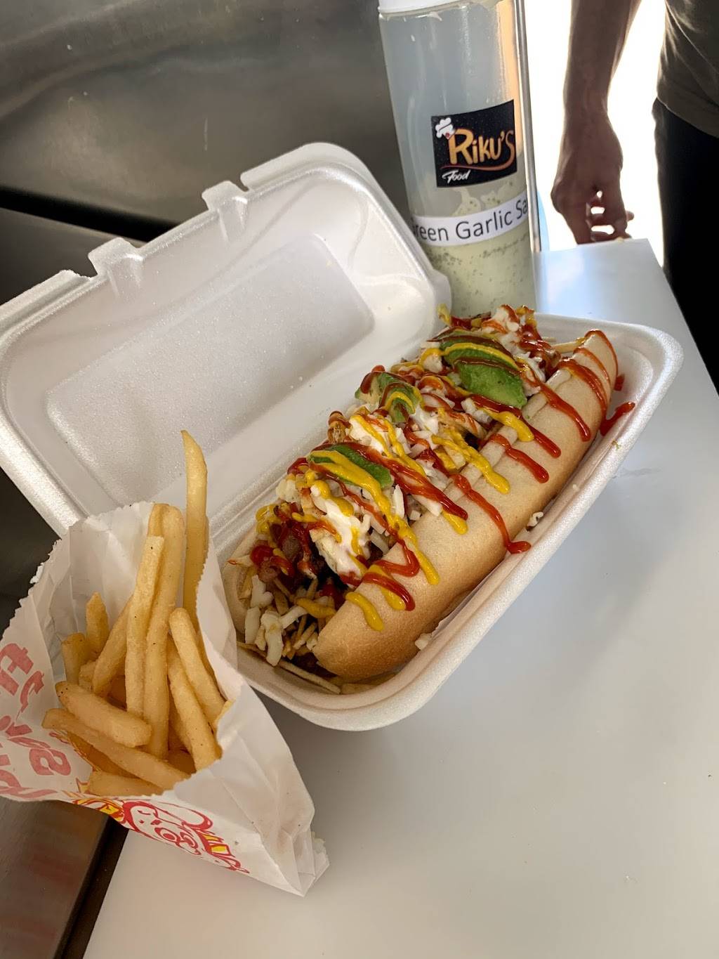 rikus food | restaurant | 11205 S Orange Blossom Trail, Orlando, FL 32837, USA | 4079365197 OR +1 407-936-5197