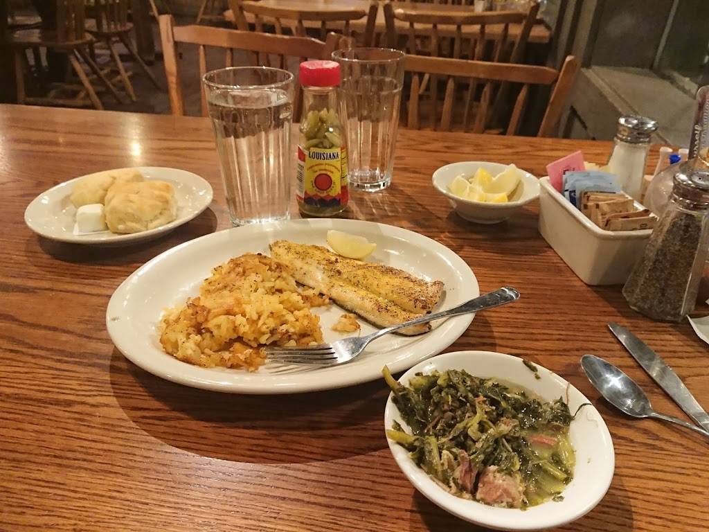 Cracker Barrel Old Country Store | restaurant | 6175 McDonough Dr NW, Norcross, GA 30093, USA | 7704461313 OR +1 770-446-1313
