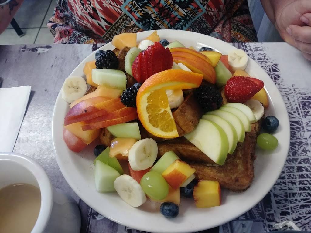 Old Town Cafe | cafe | 137 Main St, Seal Beach, CA 90740, USA | 5624304377 OR +1 562-430-4377