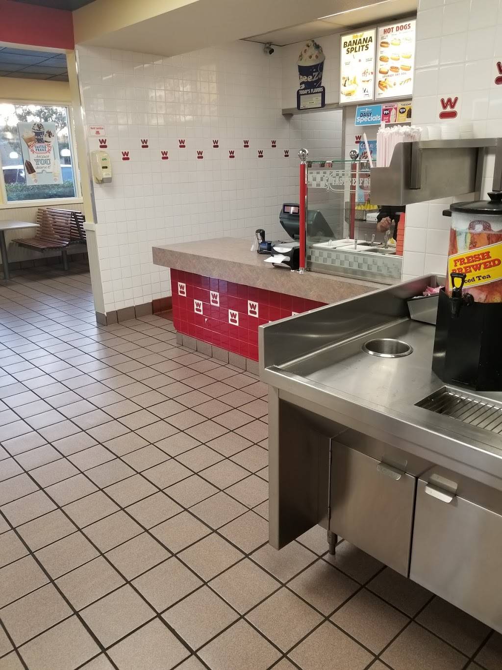 Wienerschnitzel | restaurant | 23750 Alessandro Blvd, Moreno Valley, CA 92553, USA | 9516569870 OR +1 951-656-9870