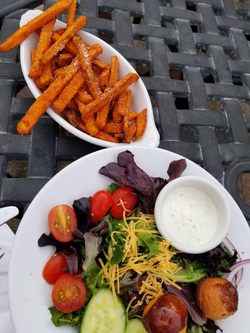 Tin Mill Steakhouse | restaurant | 315 E 1st St #1115, Hermann, MO 65041, USA | 5734865546 OR +1 573-486-5546