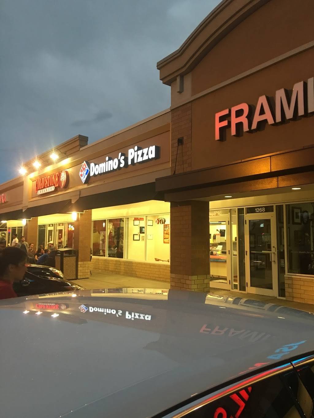 Dominos Pizza | meal delivery | 1266 Town Centre Dr, Eagan, MN 55123, USA | 6514523030 OR +1 651-452-3030