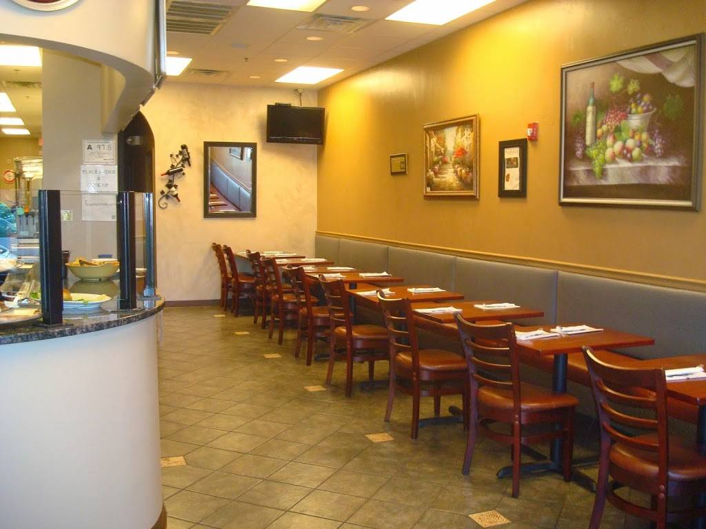 Falcones Italian Restaurant | meal takeaway | 2013 Olde Regent Way #230, Leland, NC 28451, USA | 9103713442 OR +1 910-371-3442