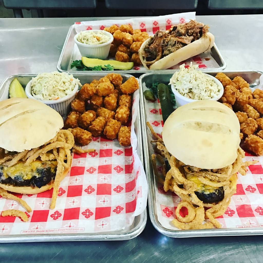 Little Marks Big Barbeque | restaurant | 226 Talcottville Rd, Vernon, CT 06066, USA | 8608721410 OR +1 860-872-1410