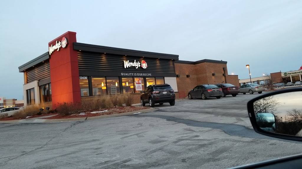 Wendys | restaurant | 13430 W Maple Rd, Omaha, NE 68164, USA | 4024988998 OR +1 402-498-8998