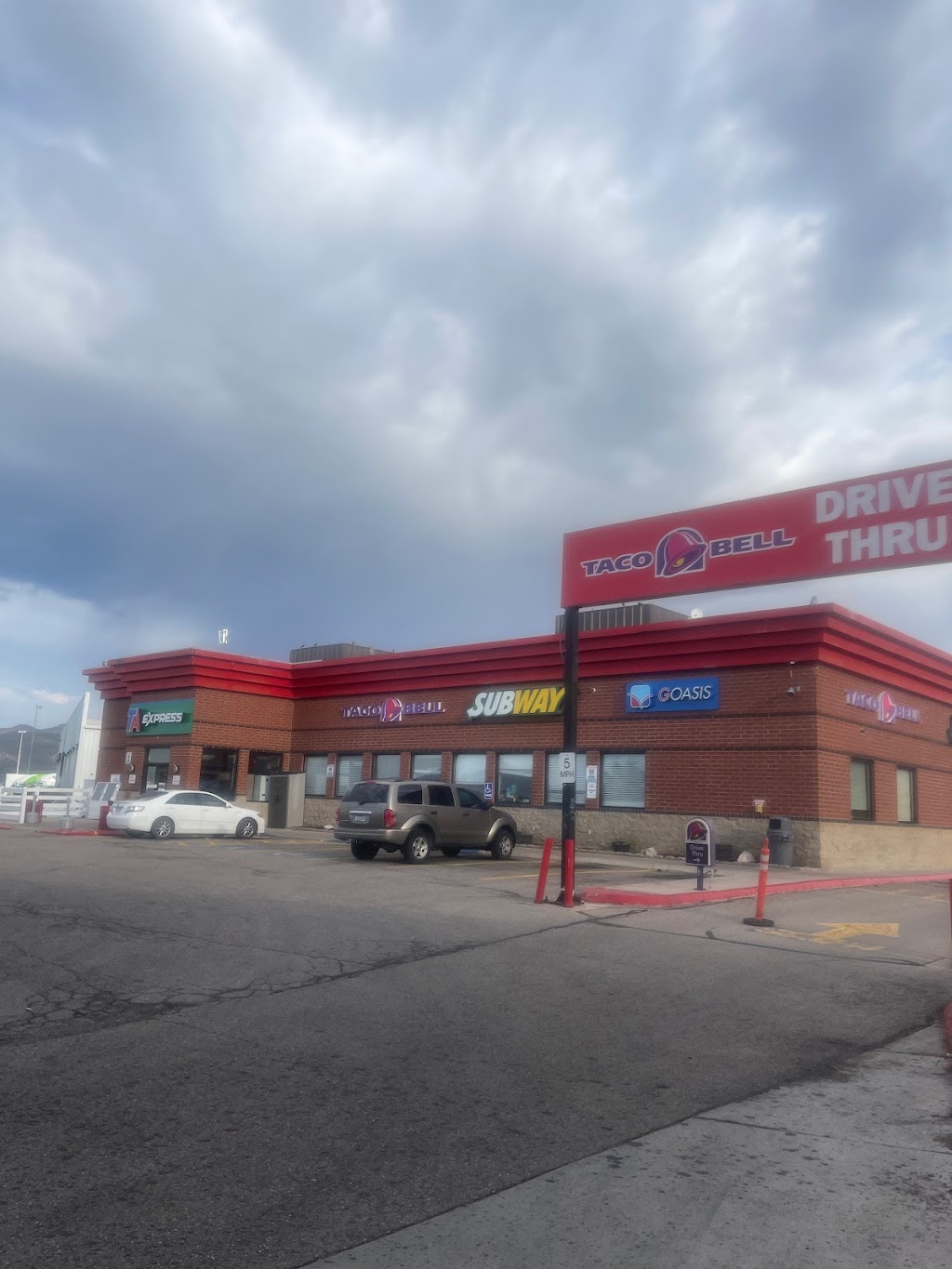 Subway | restaurant | 1100 N 100 W, Interstate 15, Parowan, UT 84761, USA | 4354773311 OR +1 435-477-3311