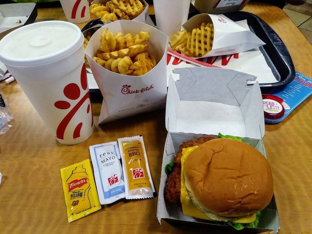 Chick-fil-A | restaurant | 1900 S University Dr, Davie, FL 33324, USA | 9544721123 OR +1 954-472-1123