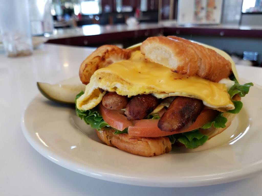 Zigs Restaurant | restaurant | 6821 White Oak Ave, Reseda, CA 91335, USA | 8183433679 OR +1 818-343-3679