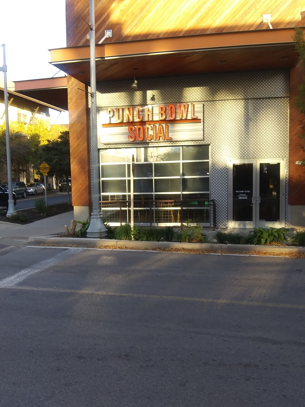 Punch Bowl Social Austin | restaurant | 11310 Domain Dr, Austin, TX 78758, USA | 5123689070 OR +1 512-368-9070