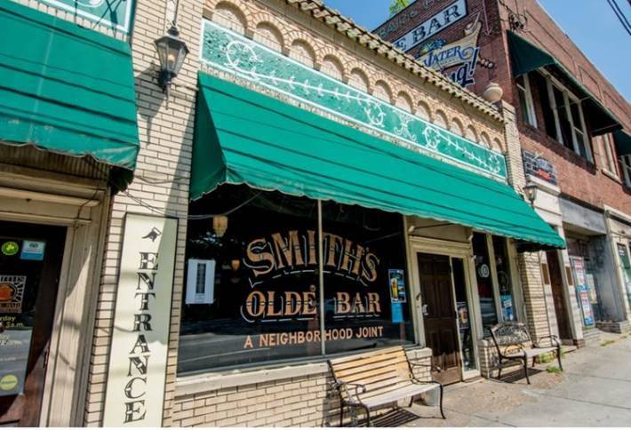 Smiths Olde Bar | restaurant | 1578 Piedmont Ave NE, Atlanta, GA 30324, USA | 4048751522 OR +1 404-875-1522