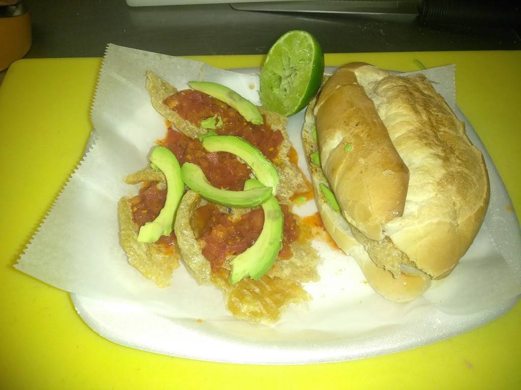 Taquería Varitas | restaurant | 700 E 47th St Unit B, Chicago, IL 60653, USA | 8722443360 OR +1 872-244-3360