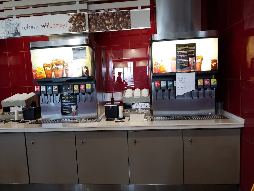 McDonalds | cafe | 175 Rose Glen Rd N, Port Hope, ON L1A 3V6, Canada | 9058852480 OR +1 905-885-2480