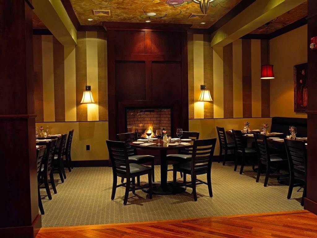 Sofia Italian Steakhouse | restaurant | 1430 VFW Pkwy, West Roxbury, MA 02132, USA | 6174692600 OR +1 617-469-2600