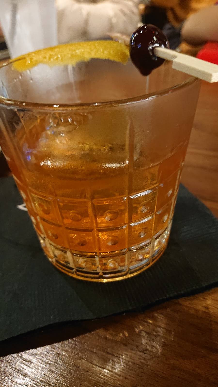 The Blind Pig | restaurant | 4975 Lakeview Ave, Yorba Linda, CA 92886, USA | 7144852593 OR +1 714-485-2593